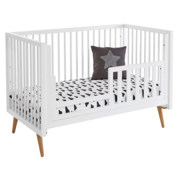 Kolcraft - Roscoe 3-in-1 Convertible Crib - Image 2